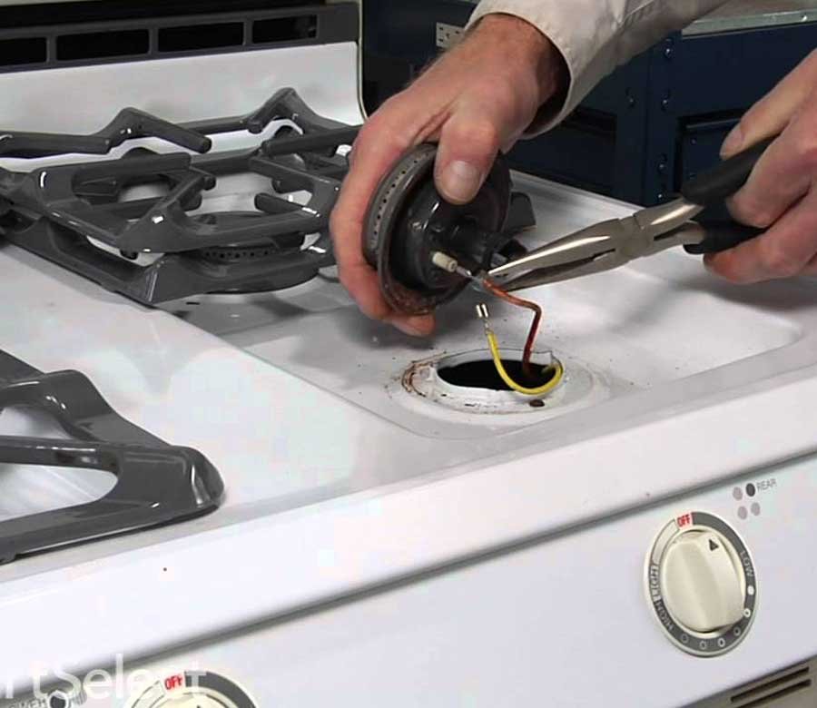 Gas oven technician Mr. Sujit Nandy in Ghola